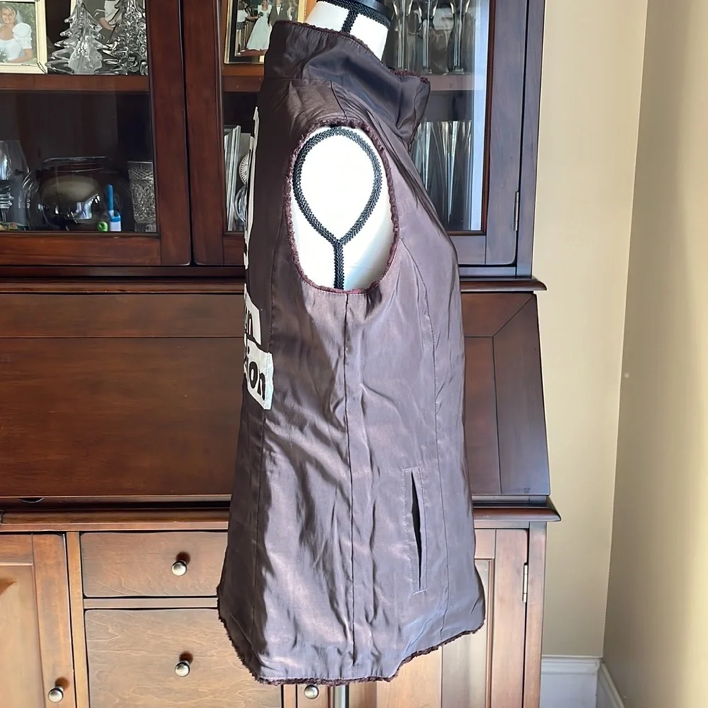 Mycra Pac Tour Reversible Faux Fur Vest Extinction Rebellion Logo 1 S/M Long
